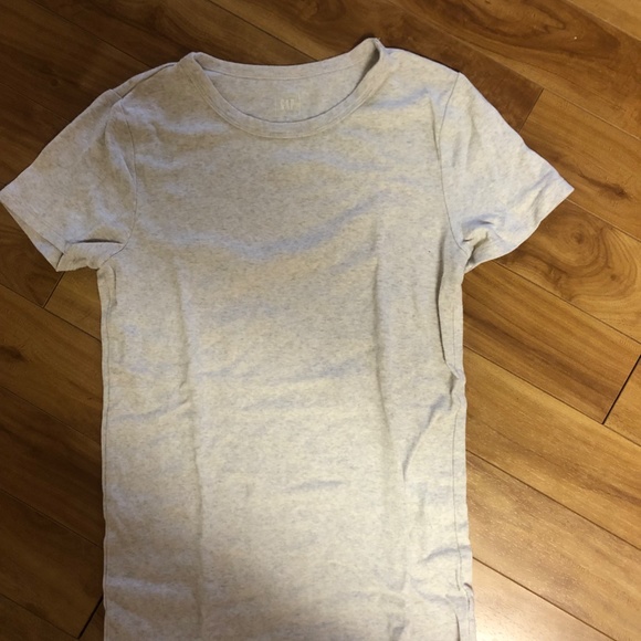 GAP Beige T-shirt (Size M) - Picture 1 of 4